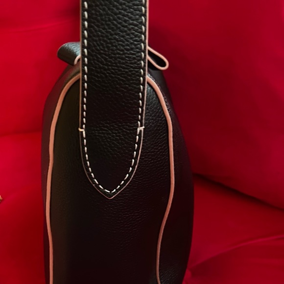 Kate Spade Black Shoulder Bag with Pink Accents - Picture 3 of 12